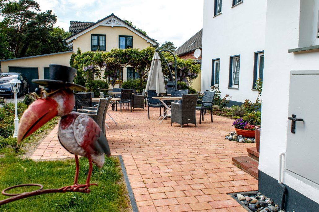 Hotel Haus Moenchgut Thiessow Exterior photo